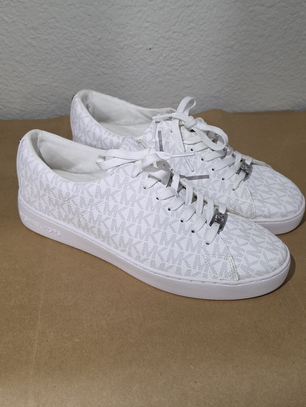 Michael Kors Women's Keaton Lace-Up Logo Shoes Sneaker Size 10M
